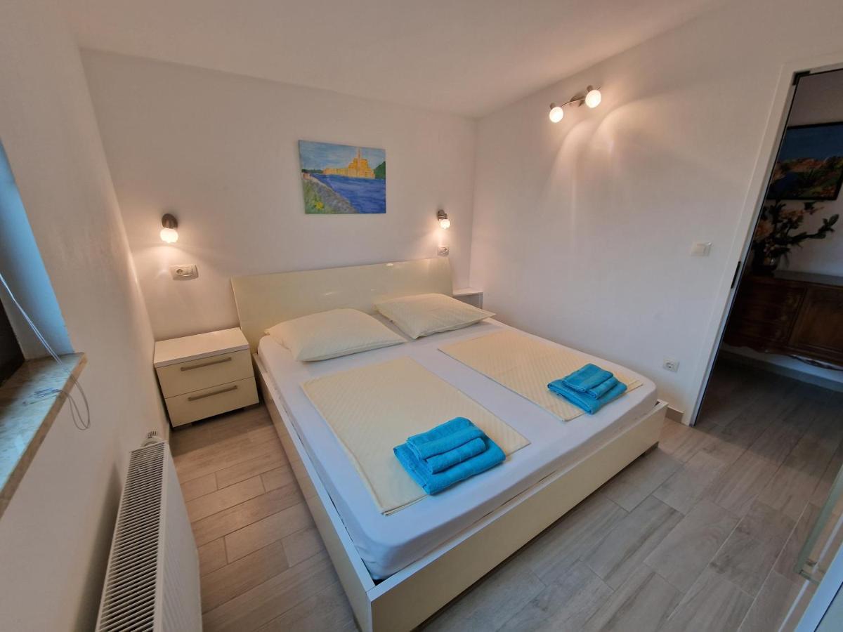 Keser Apartments Rovinj Exterior photo