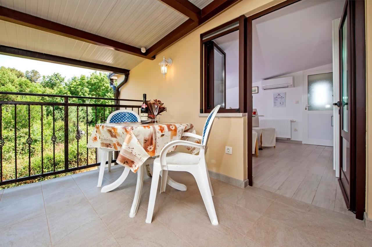Keser Apartments Rovinj Exterior photo